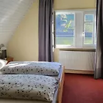 Pensión Mosel-landhaus 3*