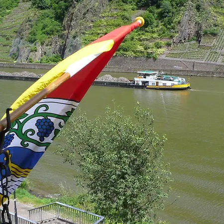 Mosel-landhaus Am Moselufer