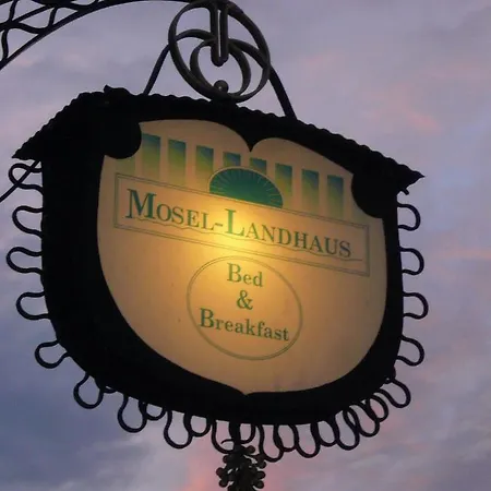 Vendégház Mosel-landhaus Briedern