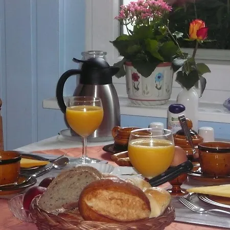 Mosel-landhaus Am Moselufer 3* Briedern